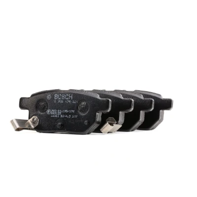 Billede af BOSCH 0 986 494 328 Bremseklodser Low Metallic med akustisk advarsel for slid TOYOTA: Yaris III Hatchback, iQ, Corolla X Sedan, LEXUS: CT