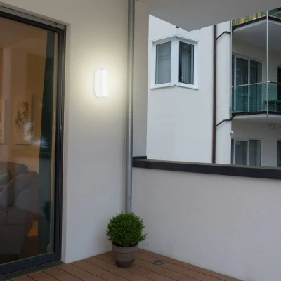 Billede af Bulkhead oval LED loftlampe