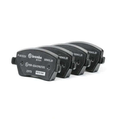 Billede af BREMBO P 68 033X Bremseklodser Ekskl. slidadvarselskontakt med bremsecaliperskruer uden tilbehør RENAULT: Captur, CLIO 4, 3, DACIA: Duster SUV