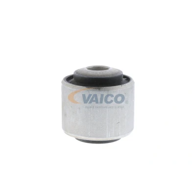 Billede af VAICO V30 7446 Bøsning Original Quality på begge sider, bagaksel Gummimetalleje krydsarm MERCEDES BENZ: E klasse T modell, Sedan