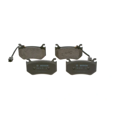 Billede af BOSCH 0 986 424 384 Bremseklodser Low Metallic med indbygget slidsensor ALFA ROMEO: Giulia Sedan, Stelvio