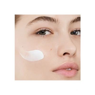 Billede af Estée Lauder Daywear Advanced Cream SPF 15 50 ml