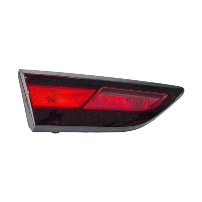 Billede af MAGNETI MARELLI 714081390205 Baglygter højre indre del H21W, W3W med pærer OPEL: Astra K Hatchback
