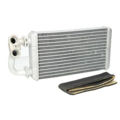 Billede af THERMOTEC D7G023TT Radiator Aluminium, plastik til køretøjer med/uden klimaanlæg 596 379 26 manuelt gear Mekanisk fuget køleripper