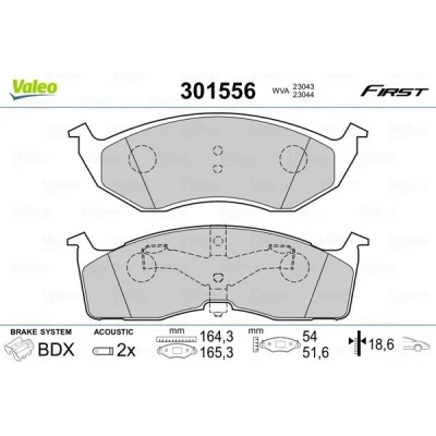 Billede af VALEO 301556 Bremseklodser FIRST foraksel Inkl. slidadvarselskontakt uden anti knirke plade CHRYSLER: 300M Sedan, Voyager / Grand 3, Vision