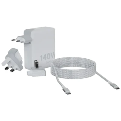 Billede af Xtorm Gan Ultra USB 3 C Hurtiglader 140W Hvid + Adapter Kabel