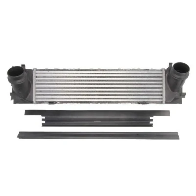 Billede af THERMOTEC DAB013TT Intercooler 495 x 135 100 mm