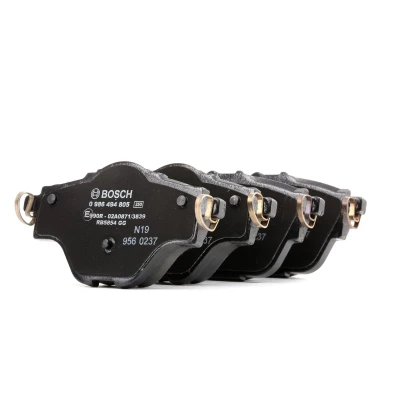 Billede af BOSCH 0 986 494 805 Bremseklodser Low Metallic med anti knirke plade PEUGEOT: 5008 II, 3008 II SUV, 308 Hatchback, CITROËN: C4 Grand Picasso 2