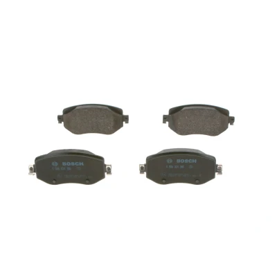 Billede af BOSCH 0 986 424 386 Bremseklodser Low Metallic RENAULT: Megane 4, IV Sedan