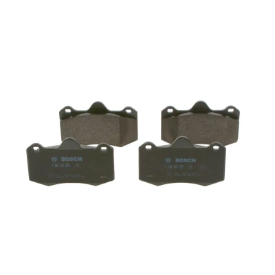 Billede af BOSCH 0 986 424 399 Bremseklodser Low Metallic SEAT: Ibiza 4, 4 ST, Sportcoupe, RENAULT: CLIO 2