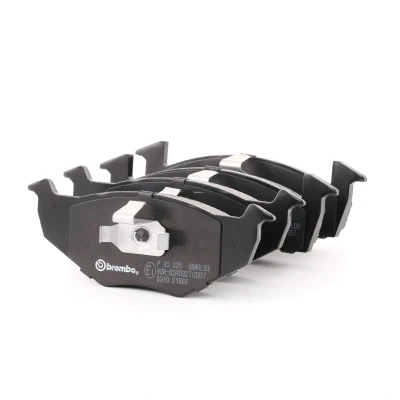 Billede af BREMBO P 85 025 Bremseklodser Ekskl. slidadvarselskontakt med stempelklips uden tilbehør VOLKSWAGEN: Fox Hatchback, SEAT: Arosa, SKODA: Fabia 2