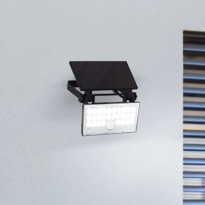 Billede af LED solcelle udendørs vægspot Luton Sensor, sort, B 19 cm