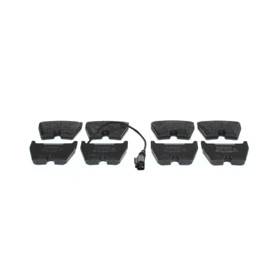 Billede af BOSCH 0 986 424 613 Bremseklodser Low Metallic med indbygget slidsensor AUDI: A3 Sedan, Sportback, A4 B9 Avant
