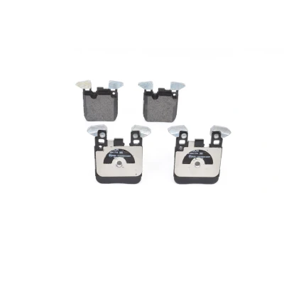 Billede af BOSCH 0 986 494 774 Bremseklodser Low Metallic med anti knirke plade BMW: 3 Sedan, 2 Coupe, 4 Coupe