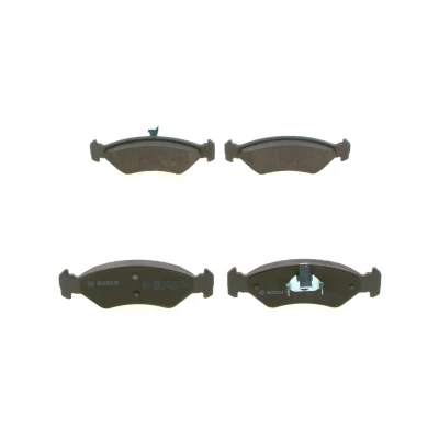 Billede af BOSCH 0 986 424 416 Bremseklodser Low Metallic med monteringsvejledning, anti knirke plade, stempelklips FORD: KA Hatchback, FIESTA 4