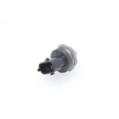 Billede af BOSCH 0 261 545 038 Sensoren højtrykside FORD: FOCUS 3, FIESTA 6, MONDEO 4 Turnier, VOLVO: V70 3