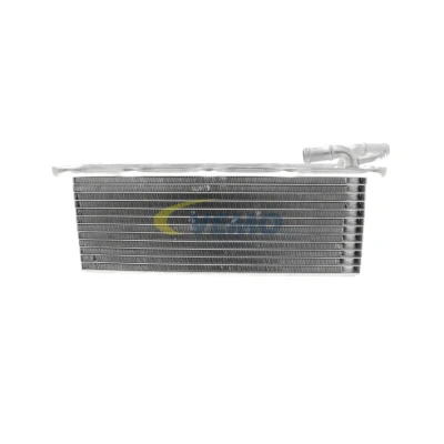 Billede af VEMO V15 60 0004 Intercooler SEAT: Leon III Hatchback, Ibiza 4, 4 ST, AUDI: A3 Cabriolet, VOLKSWAGEN: CADDY Kasten