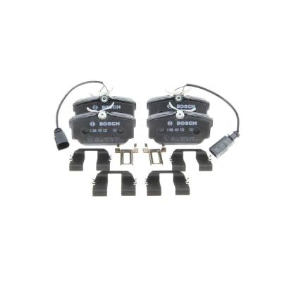 Billede af BOSCH 0 986 494 529 Bremseklodser Low Metallic med indbygget slidsensor anti knirke plade, monteringsvejledning VOLKSWAGEN: TRANSPORTER 4 Bus