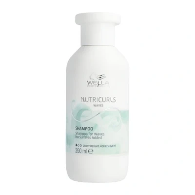 Billede af Wella Professionals Nutricurls Waves Shampoo 250 ml