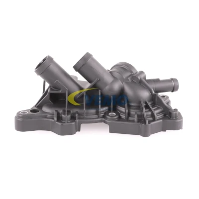 Billede af VEMO V15 99 2116 Termostathus med pakning, uden vandpumpe termostat VOLKSWAGEN: Passat B8 Sedan, Polo V Hatchback, SKODA: Octavia 3 Combi
