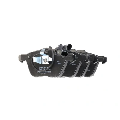 Billede af BOSCH 0 986 424 777 Bremseklodser Low Metallic med indbygget slidsensor anti knirke plade, stempelklips VOLKSWAGEN: TRANSPORTER 4 Bus